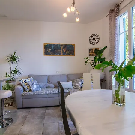 Lejlighed Dans Maison De Avec Jardin