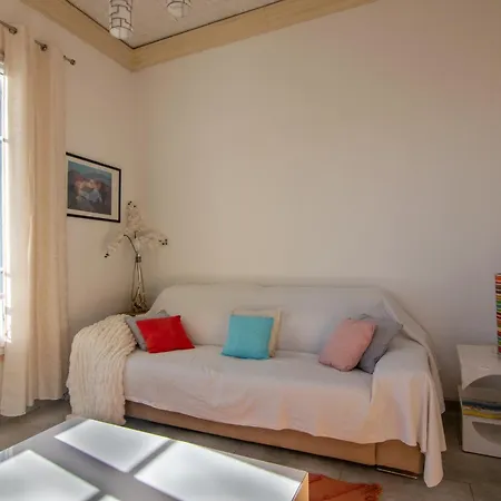 Dans Maison De Avec Jardin * Nicea