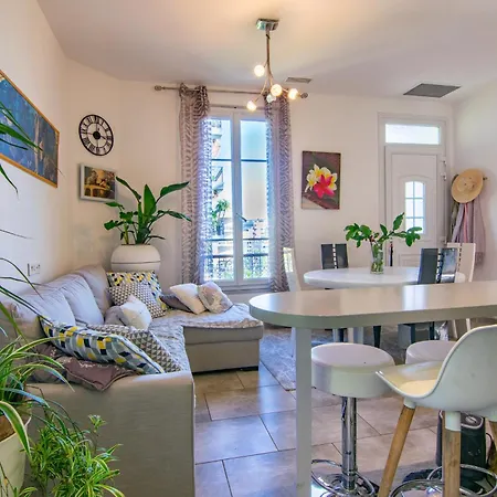 Dans Maison De Avec Jardin 尼斯